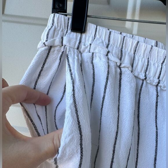 Rewash Women’s Gray Striped Cropped Pants Large Elastic Waist Wide Leg Boho - Picture 7 of 7